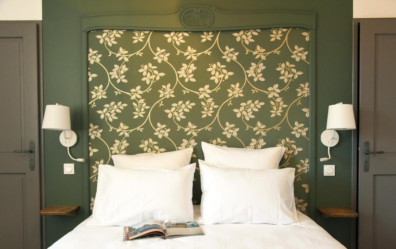 Le Charles V Bed and Breakfast Meursault Exteriör bild